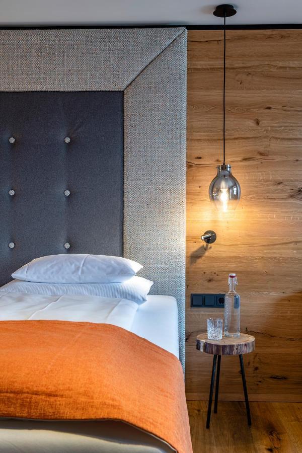 Das Zwolferhaus 4*