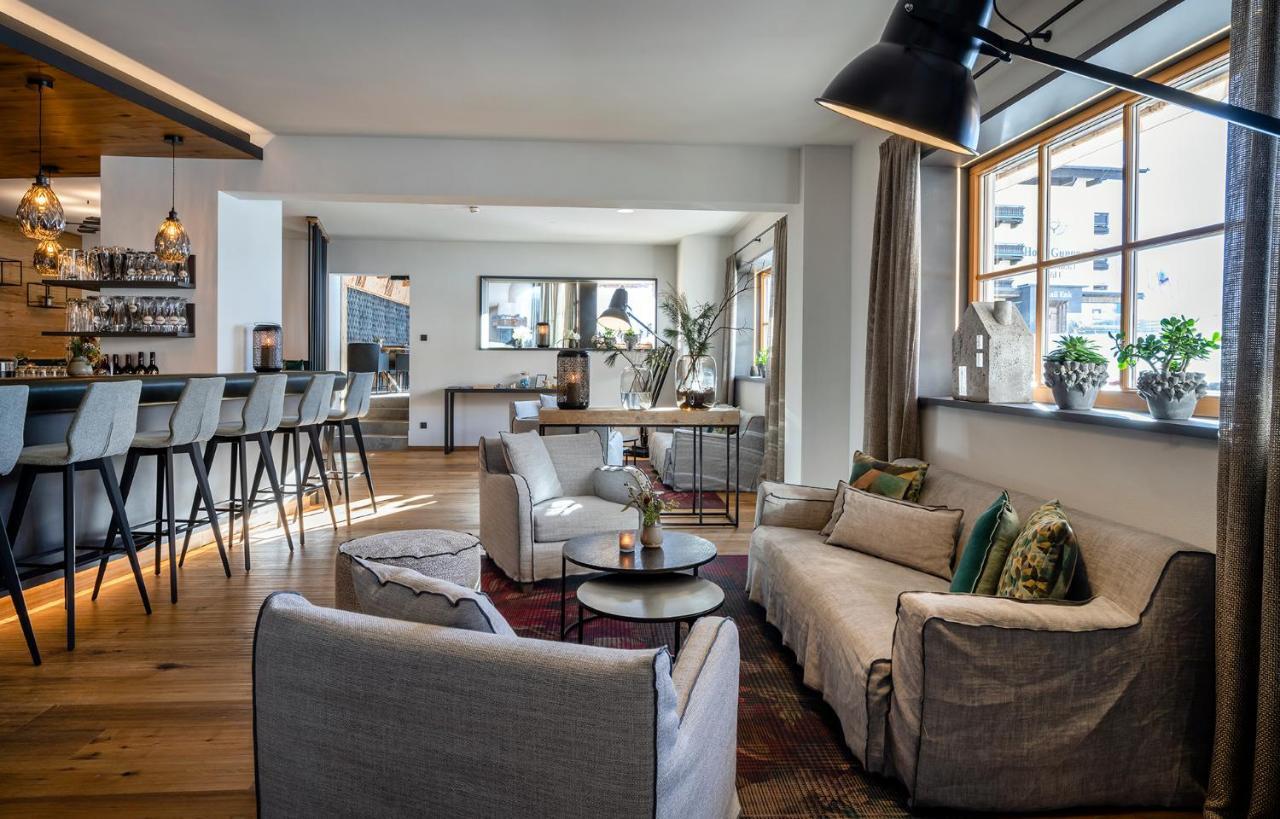 Hotel Das Zwolferhaus 4*